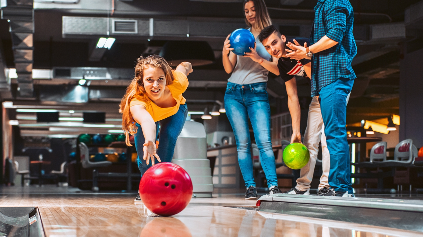 The Best Bowling Alleys for a Couples’ Night Out That Will Make Your Date Night Special