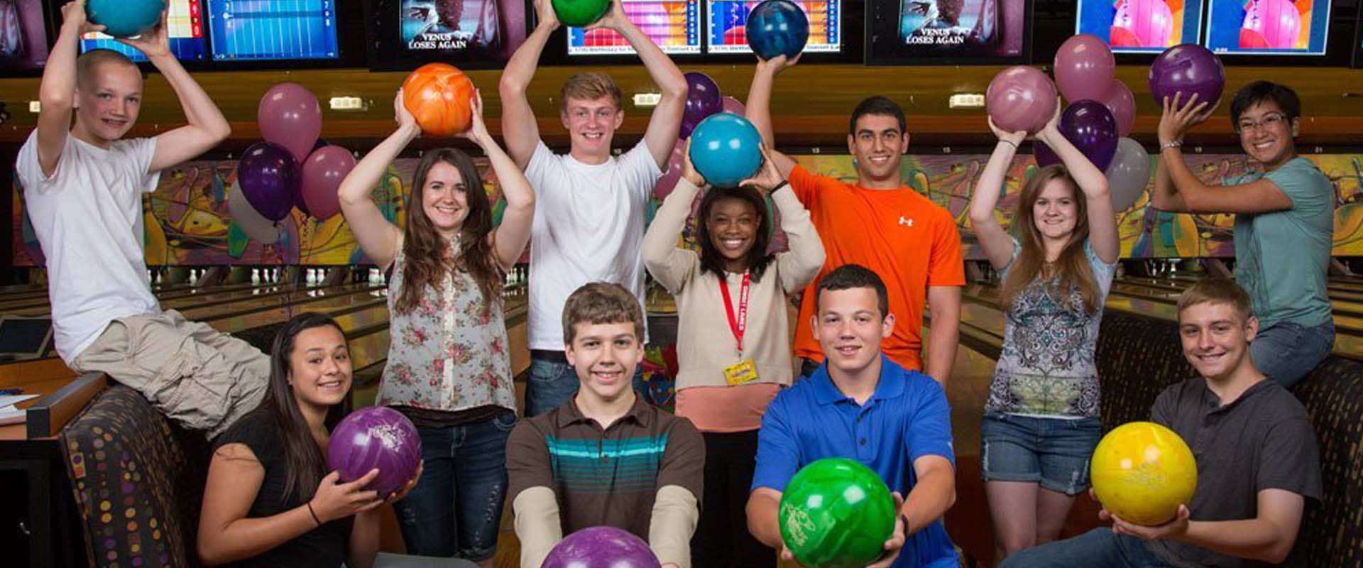 mohawk-lanes-bowling-best-sport-photo-1